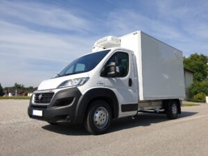 kuehlfahrzeug-ducato-aussenansicht