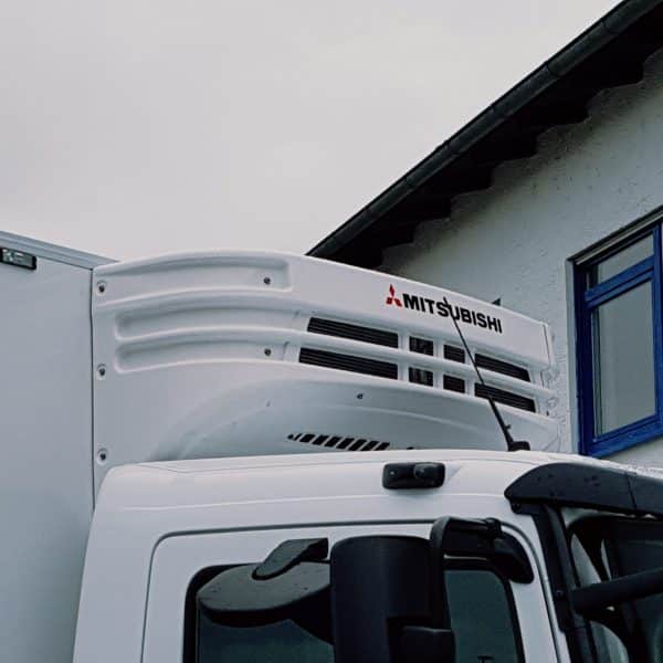 kuehlkoffer-mercedes-kuehgeraet