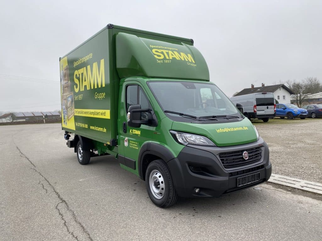 Fiat_Ducato_Maxi_35_L5H1_180MJT_Kofferaufbau_Hebebühne