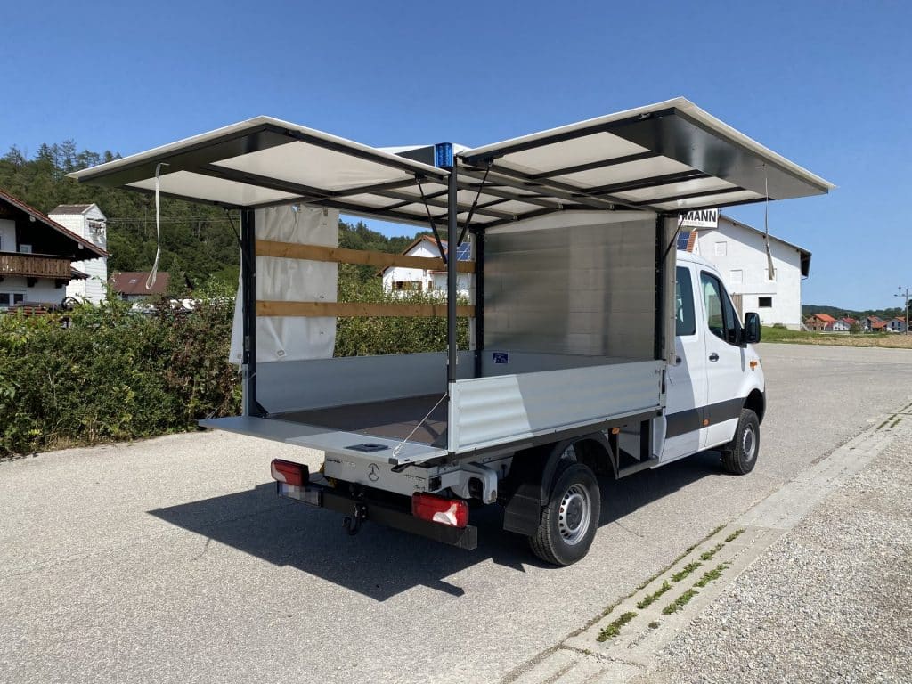 Mercedes_Sprinter_Plane_Spriegel