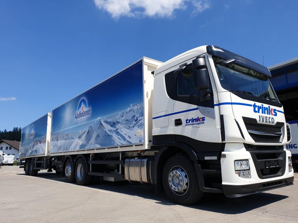 adelholzner trinks getränke iveco stralis activ space 260